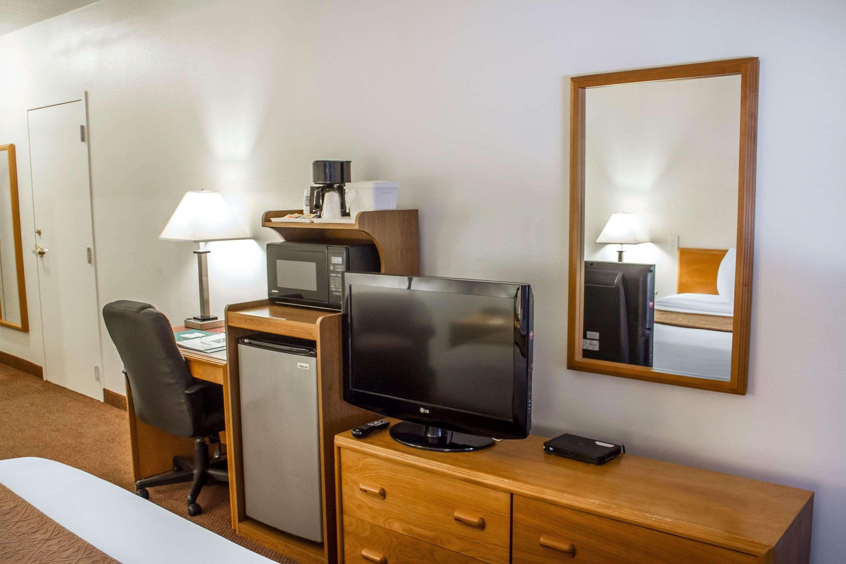 Quality Inn & Suites Longview Kelso Esterno foto