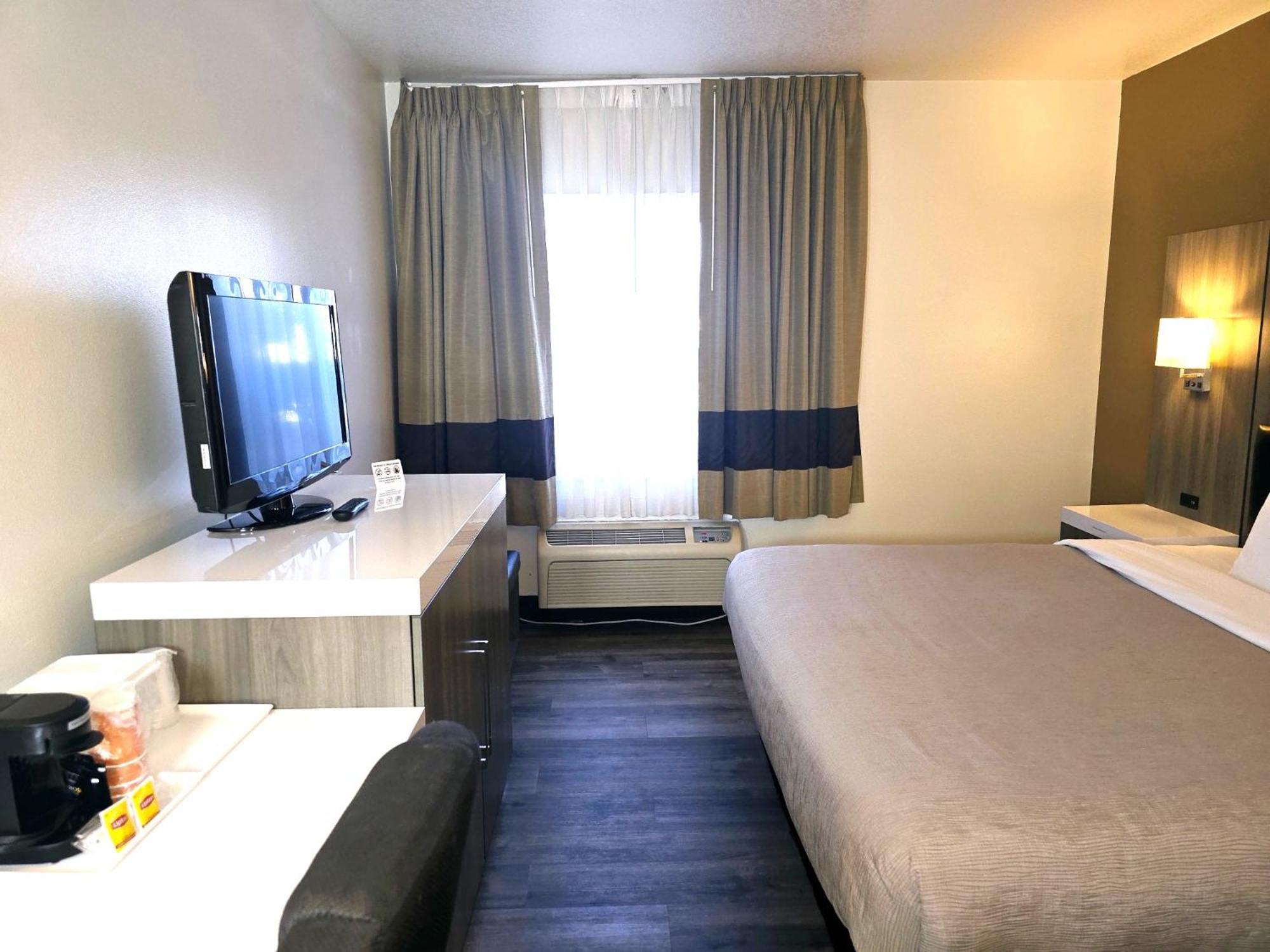 Quality Inn & Suites Longview Kelso Esterno foto