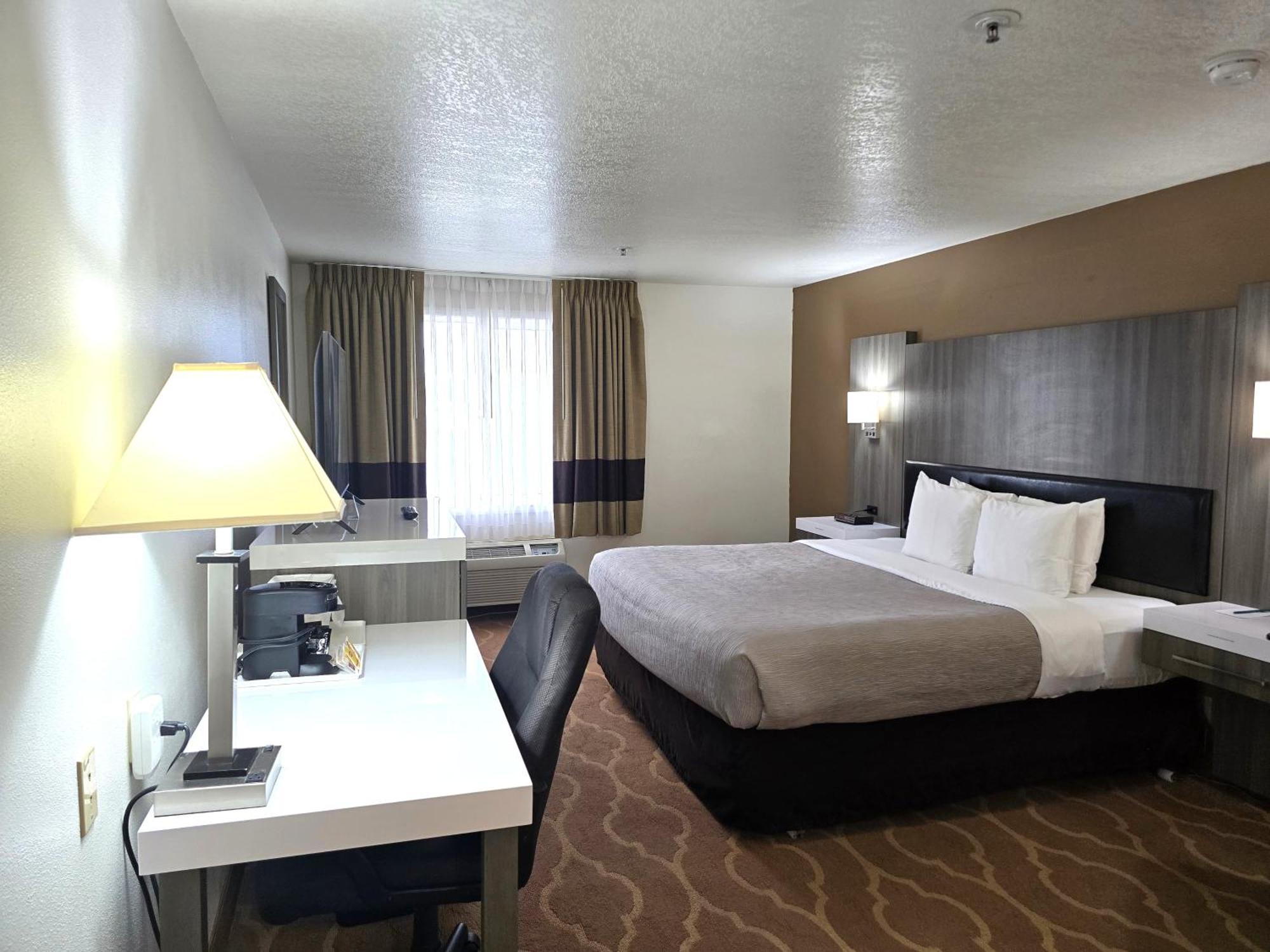 Quality Inn & Suites Longview Kelso Esterno foto