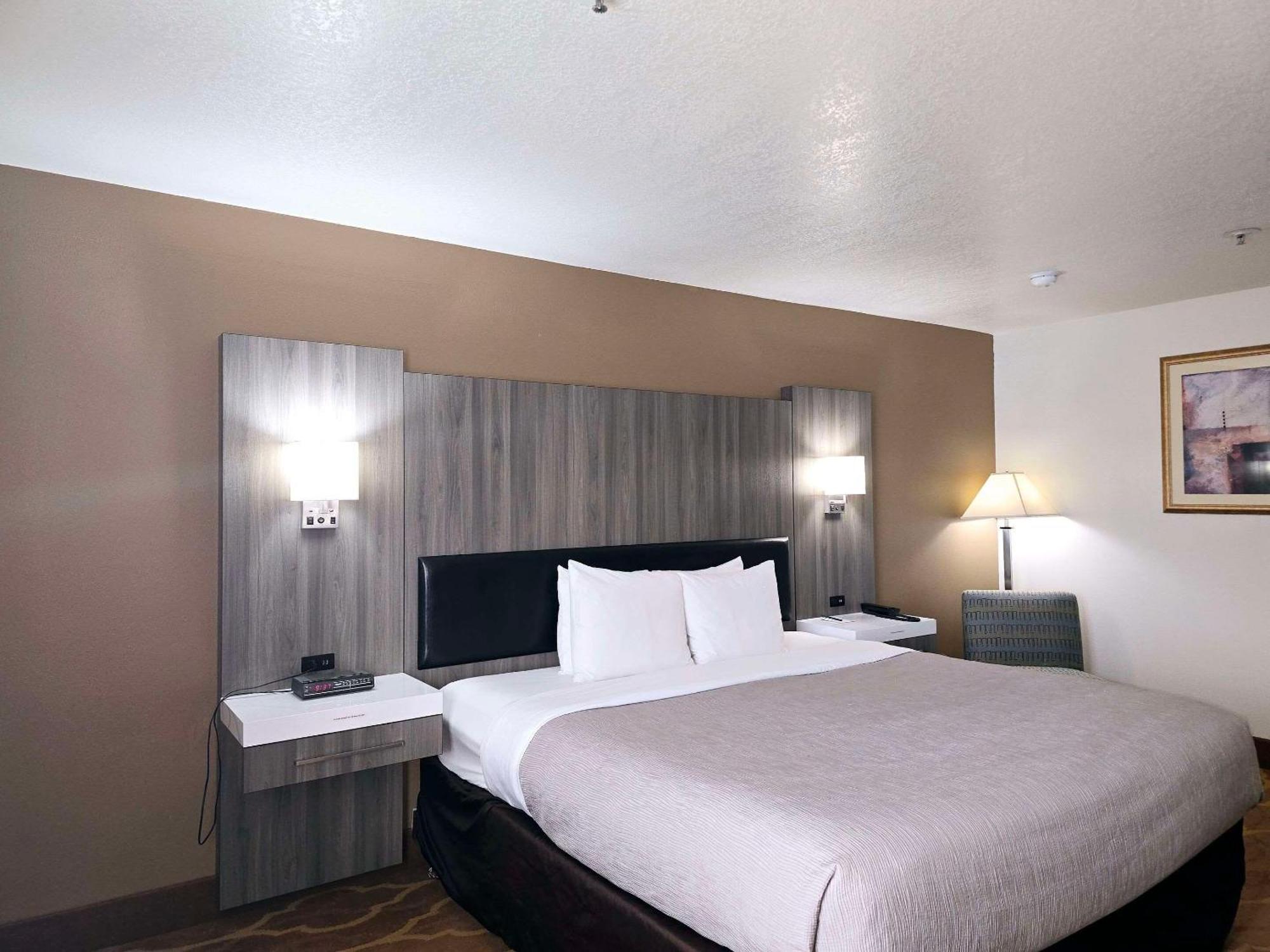 Quality Inn & Suites Longview Kelso Esterno foto