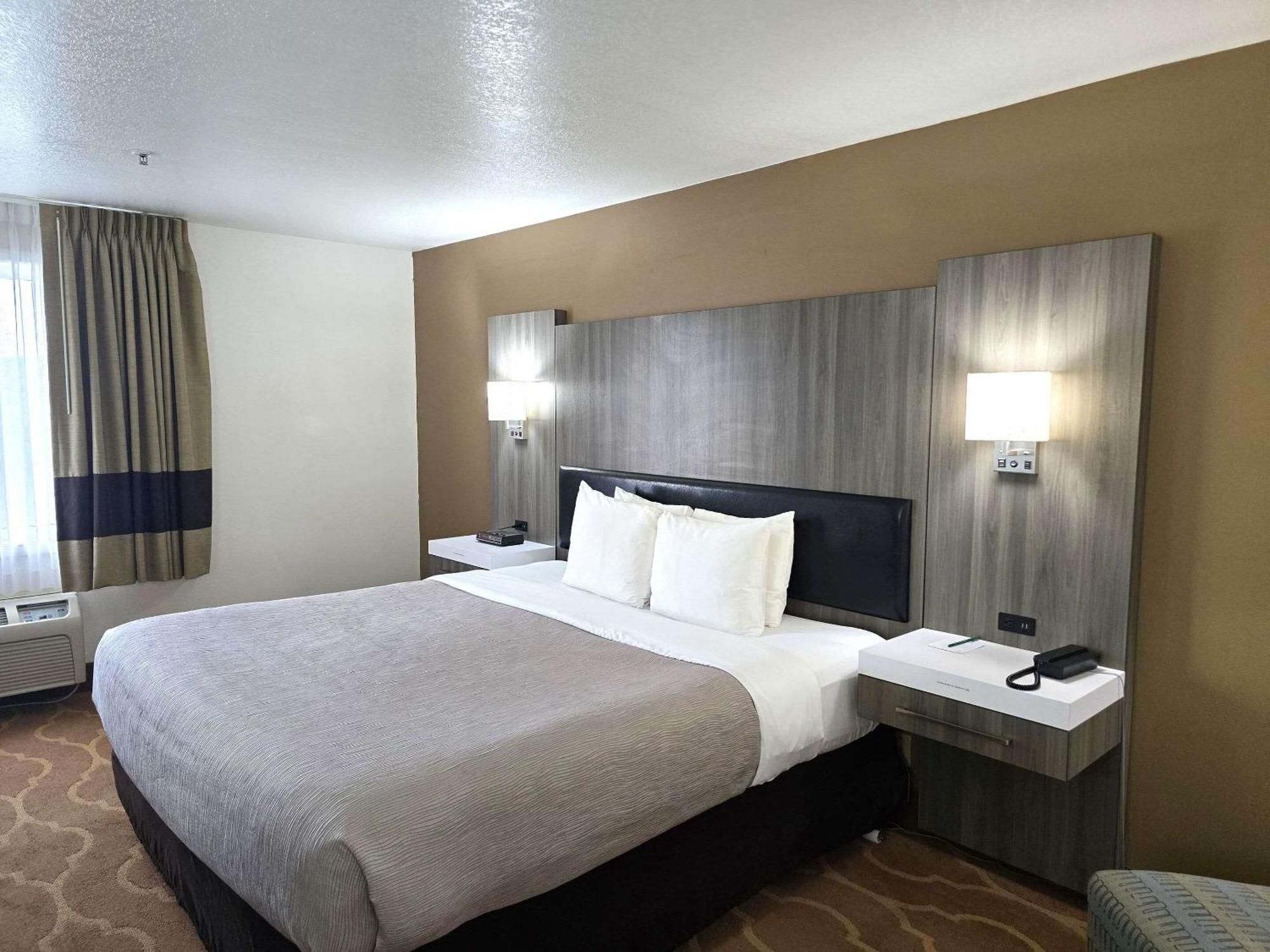 Quality Inn & Suites Longview Kelso Esterno foto
